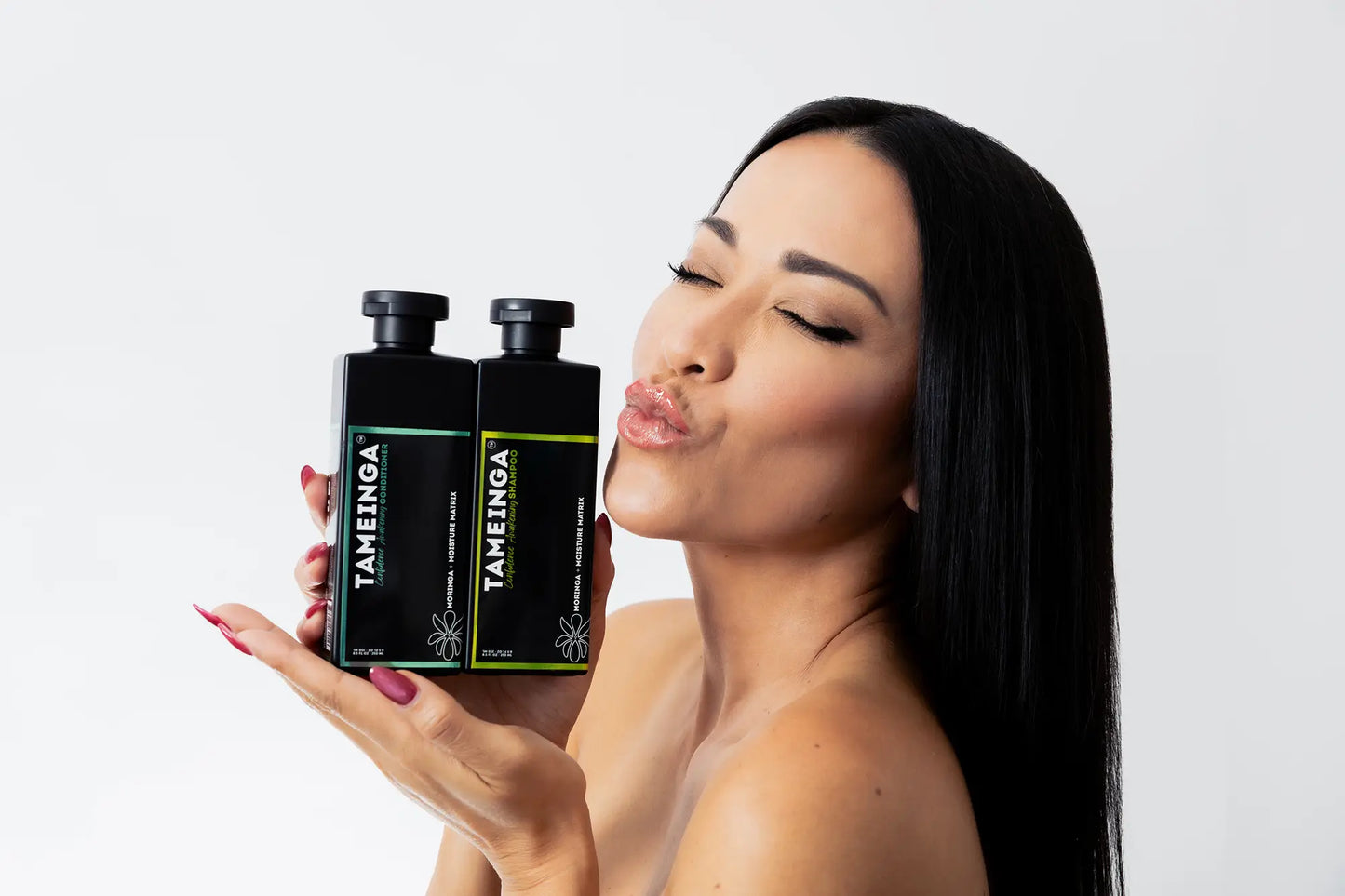 TAMEINGA Moringa Shampoo and Conditioner Duo Moisture Matrix Confidence Awakening  + FREE Confidence Kit